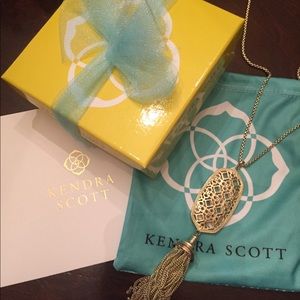 Kendra Scott Gold Rayne Filigree Necklace 🌟